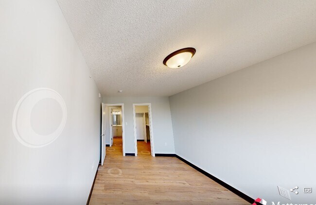 Building Photo - Eastgate Apartments