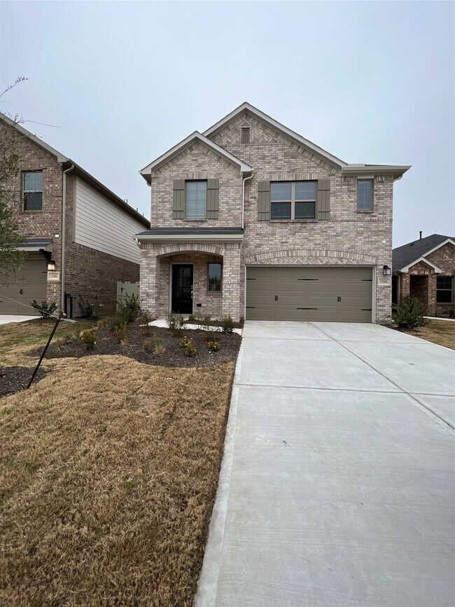 Building Photo - 17680 Tree of Heaven