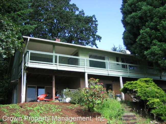 Building Photo - 3956 Orchard Heights Rd NW