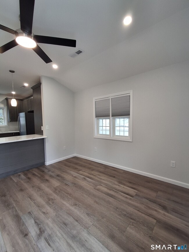 Foto del edificio - 78 West Ave