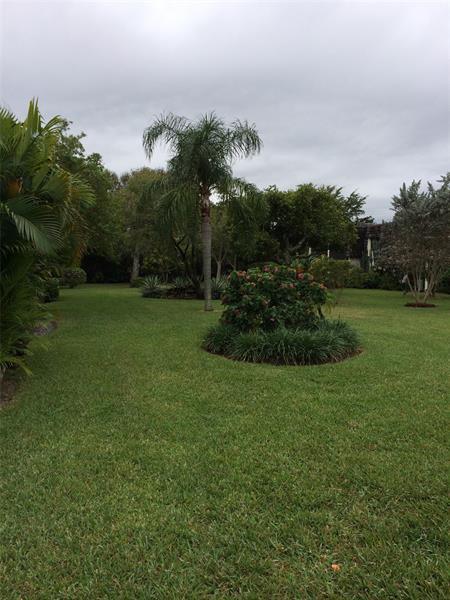 Building Photo - 3111 Oakland Shores Dr