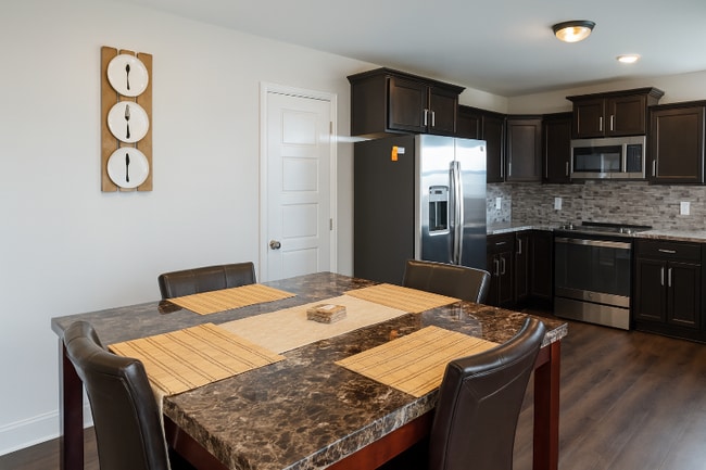 Building Photo - 511 Ayden Ln