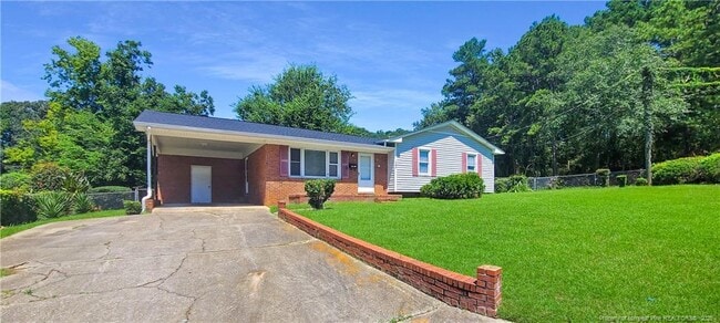 Building Photo - 1086 Essex Pl
