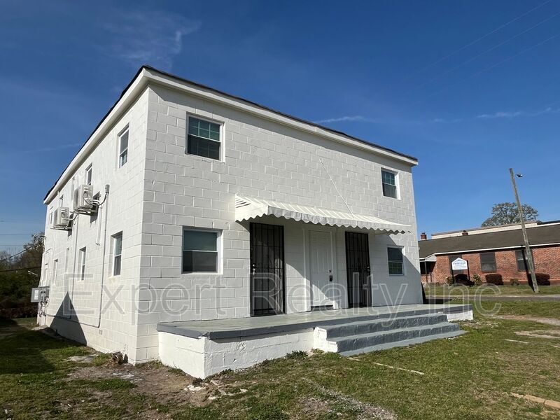 Foto principal - 546 55th St