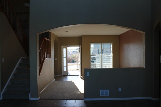 Building Photo - 5458 S Harvest Way