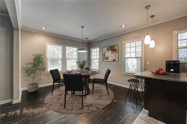 Foto del edificio - 483 Burlington Rd NE