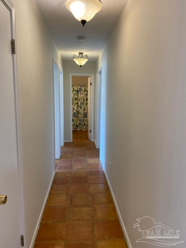 Building Photo - 210 Norwich Dr