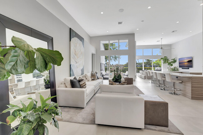 Foto del edificio - 4114 Briarcliff Cir