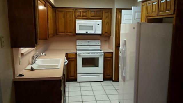 Foto del edificio - 1005 Packard Dr