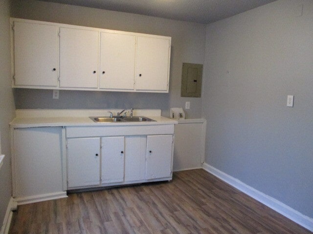 Building Photo - 2605 Textile Dr