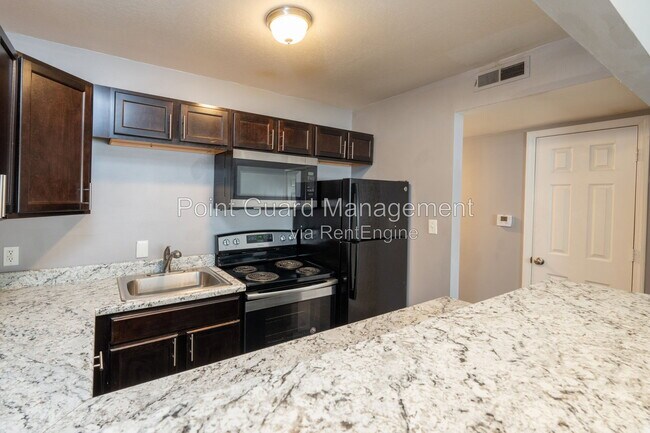 Foto del edificio - 2110 E 16th St N
