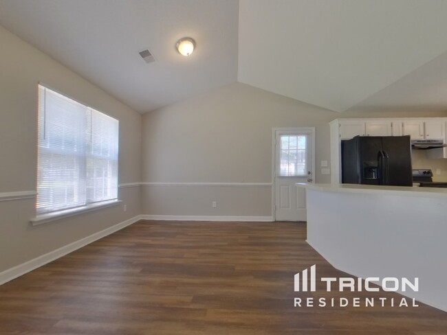 Building Photo - 202 Beaver Creek Dr