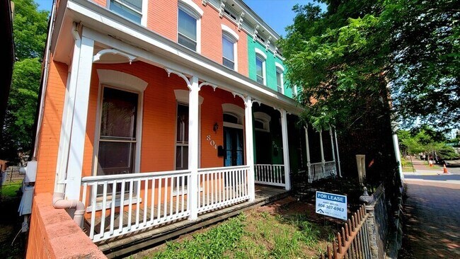 Foto del edificio - 804 W Marshall St