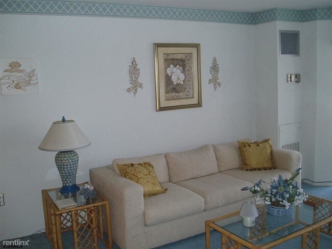 Foto del edificio - 2 br, 2 bath Apartment - 935 Ocean Ave
