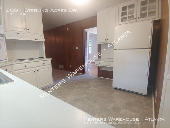 Building Photo - Spacious 3 Bedroom Brick Ranch in Tucker!