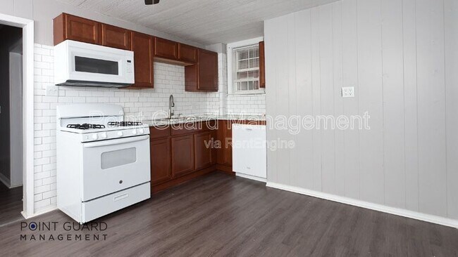 Foto del edificio - 226 S Millwood Ave