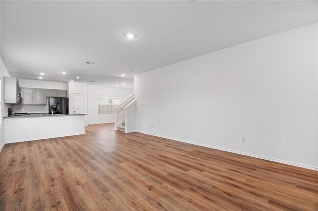 Building Photo - 109 Winged Foot Cove