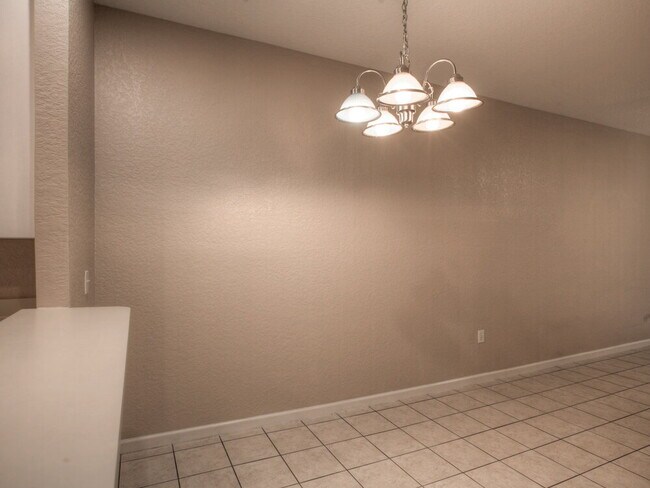 Foto del edificio - 1274 Falling Star Ln