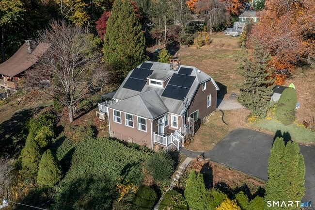 Building Photo - 5 Windmill Rd