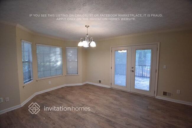 Building Photo - 113 Carrollwood Dr