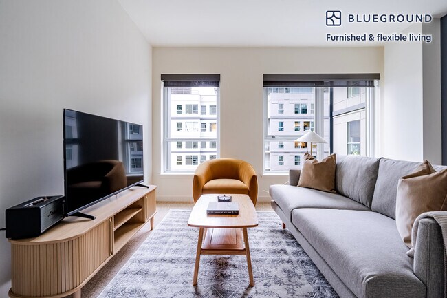 Foto del edificio - 10351 NE 10th St