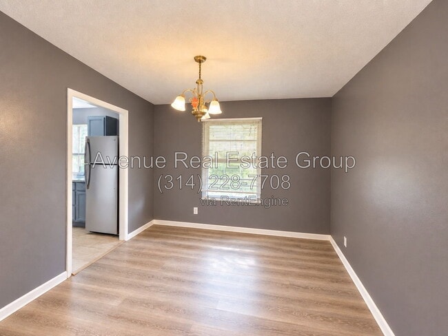 Building Photo - 2554 Dukeland Dr