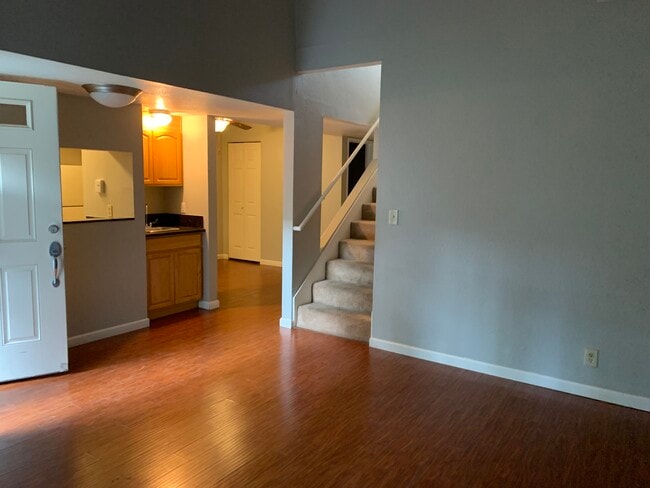 Building Photo - 6260 Havenside Dr