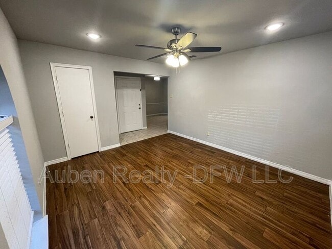 Photo - 930 Lindy Ct House