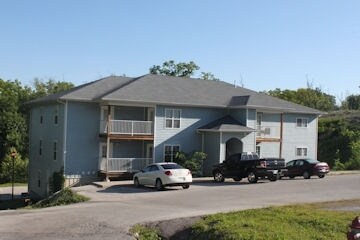 Primary Photo - 1045 Red Bud Dr