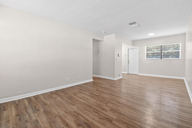 Foto del edificio - 838 45th St