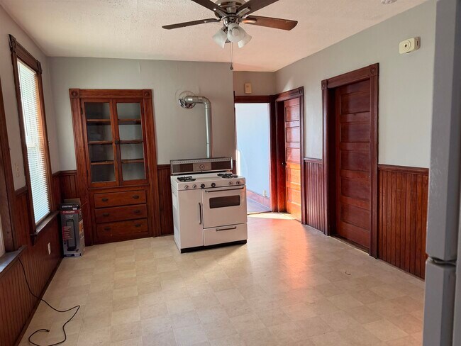 Foto del edificio - 561 Rimmon St