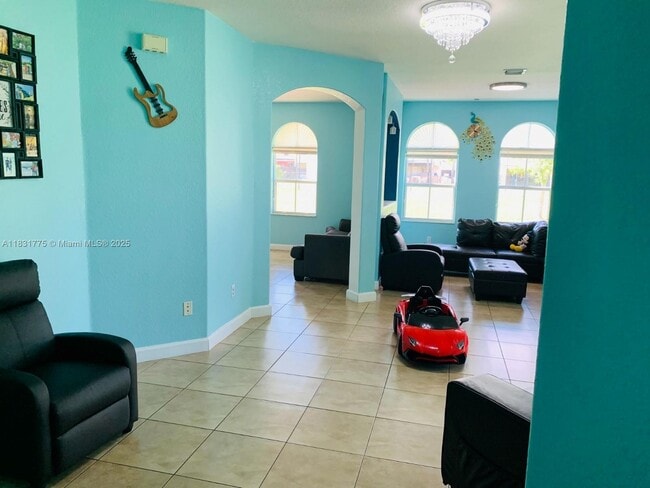 Foto del edificio - 10242 NW 7th St