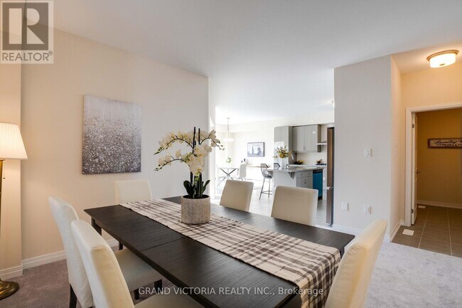 Photo du bâtiment - 100 Hitchman St