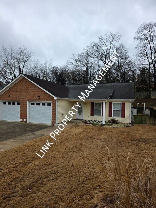 Building Photo - 21 Sheila Gail Ln