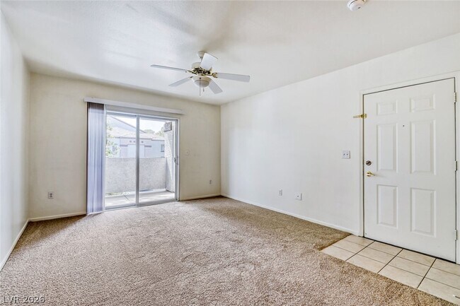 Foto del edificio - 7255 W Sunset Rd