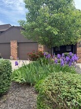 Building Photo - 2208 Bushnell Dr
