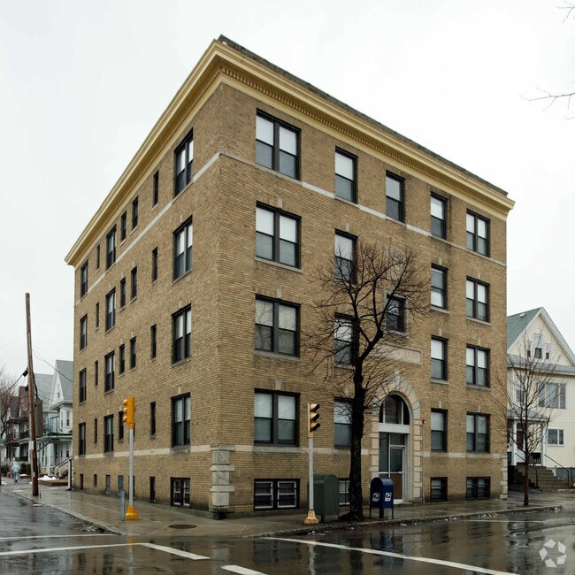 Mount Vernon Apartments Malden, MA