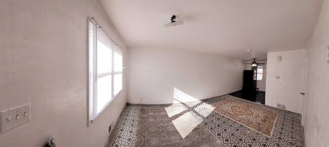 Foto del edificio - 14 N Gilmore Blvd