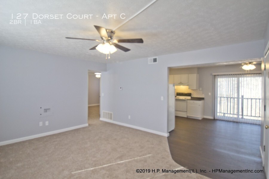 Foto principal - 127 Dorset Ct