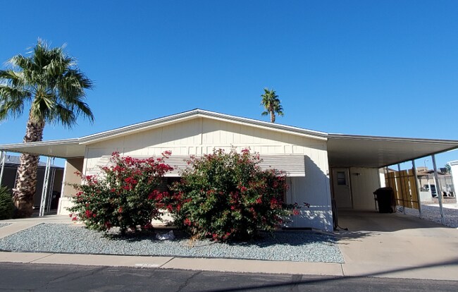 Foto del edificio - 8103 E Southern Ave