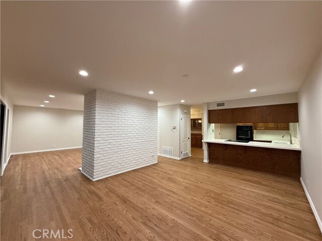 Foto del edificio - 1825 Valleta Dr