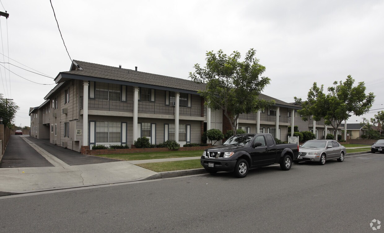 Crescentwood Apartaments - Crescentwood Apartments