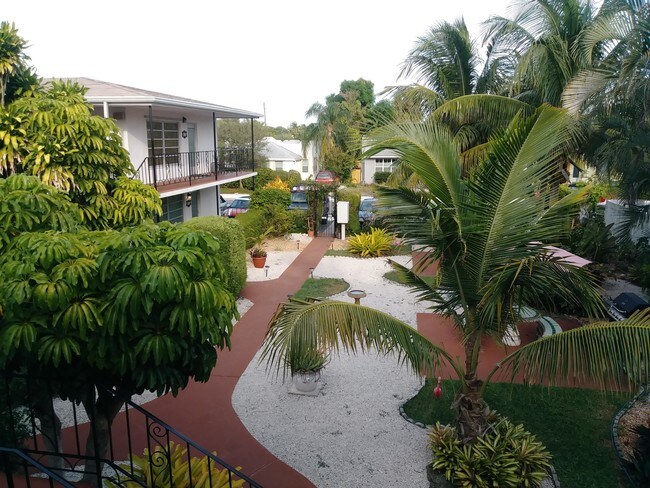 Foto del edificio - 709 N M Street 205