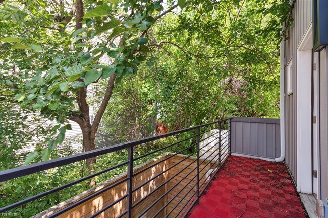 Foto del edificio - 5 br, 5 bath House - 1739 Page ST Unit 1