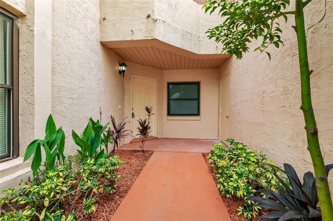 Building Photo - 7865 Sugar View Ct