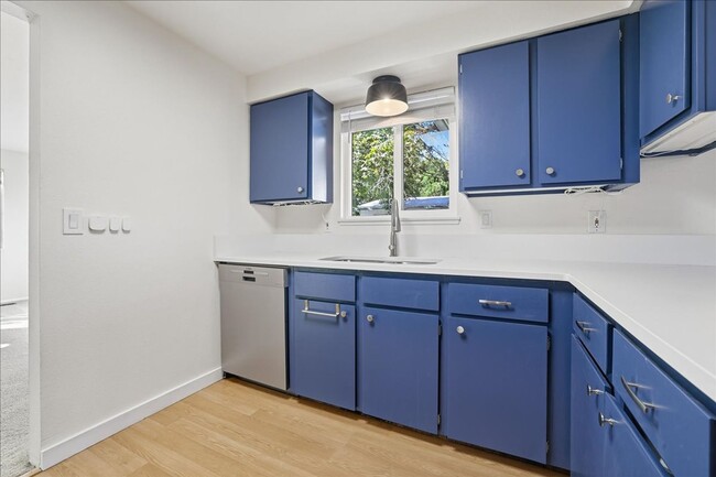 Building Photo - Updated 3-Bedroom Home with Oversized Pati...