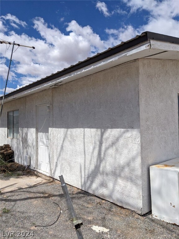Building Photo - 410 N Moapa Valley Blvd