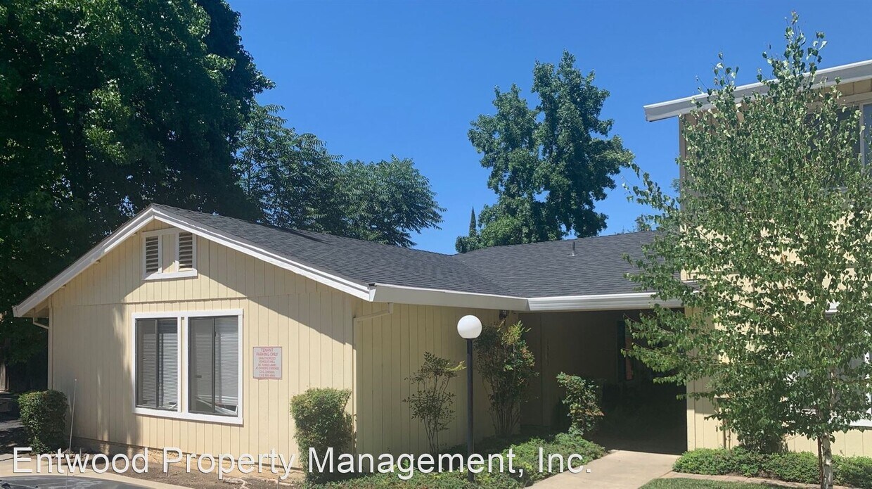 Foto principal - 2 br, 1 bath Room For Rent - 1395 Nord Avenue