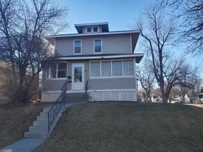 Building Photo - 1500 3rd Ave N