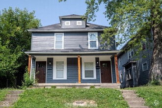 Building Photo - 428 N Bradley Ave